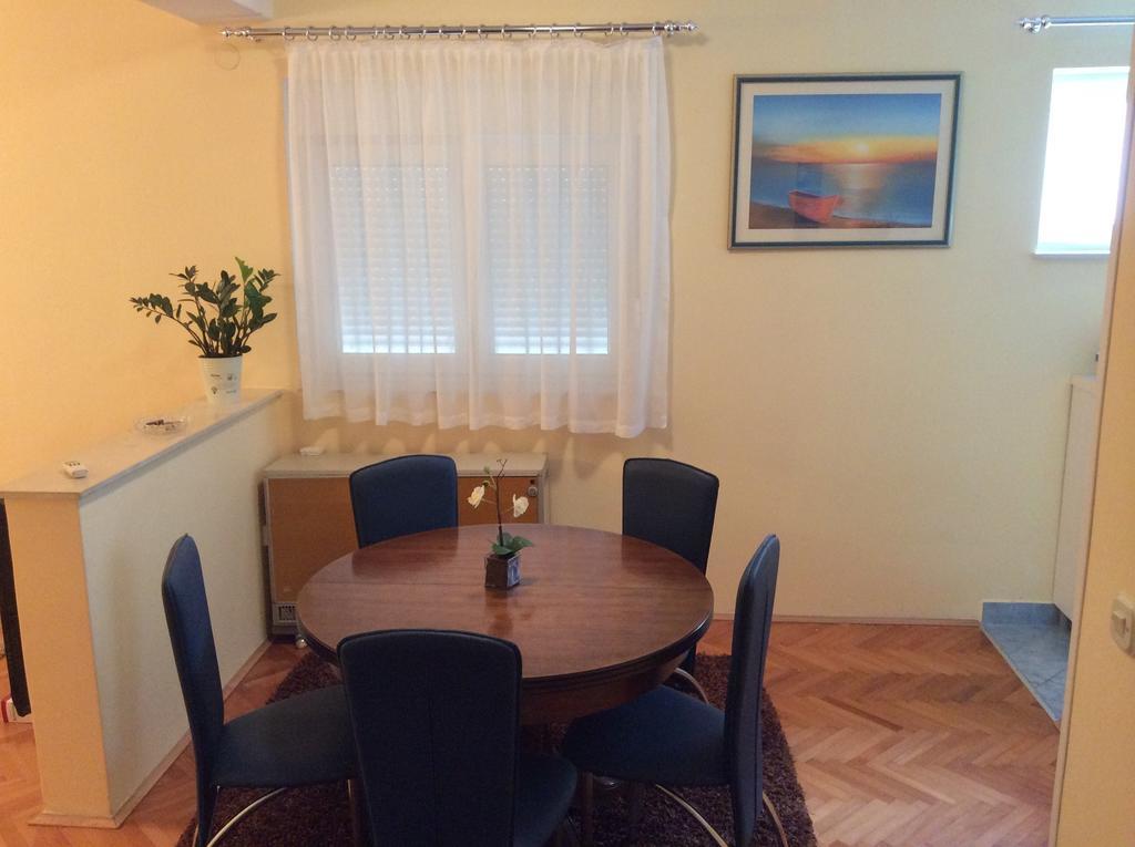 Apartment Satus Podstrana Exterior photo